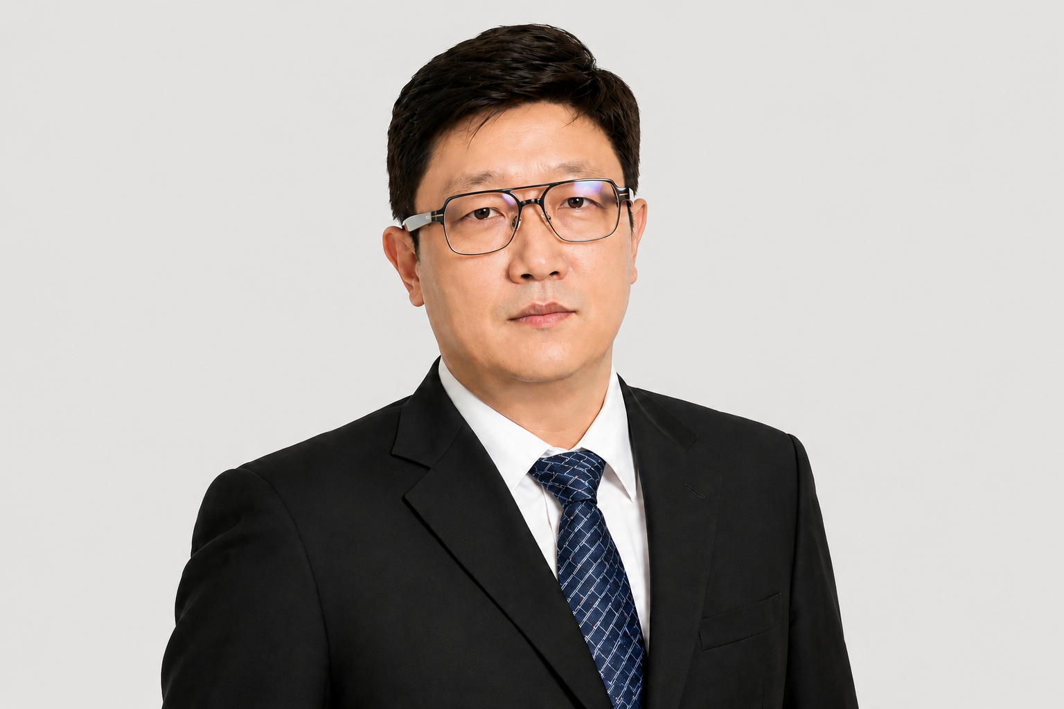 Dr. Lu Peng